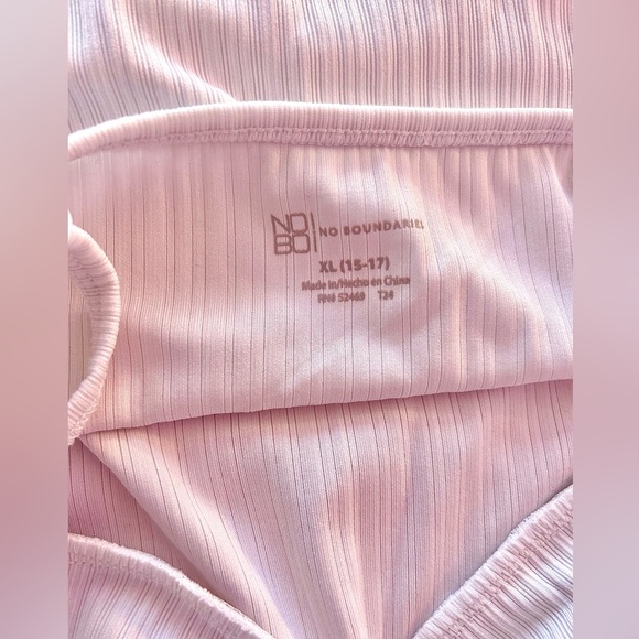 White beaded No Boundaries Tank Top! - Picture 3 of 3